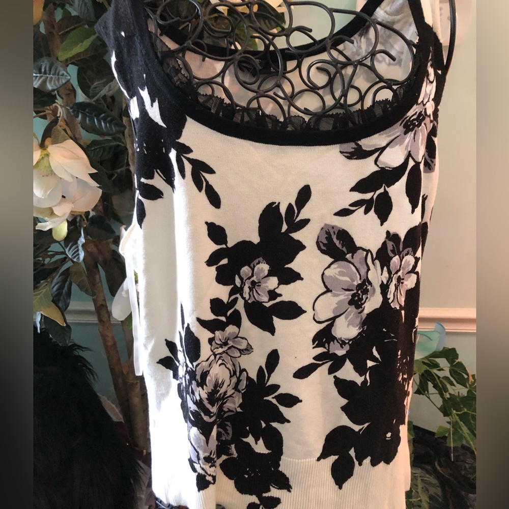 Black & White Floral Knit Sweater Tank Top